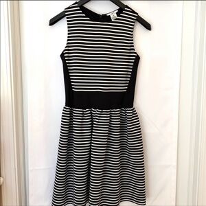 NWOT ❤️Bar III - Black & White Dress - M